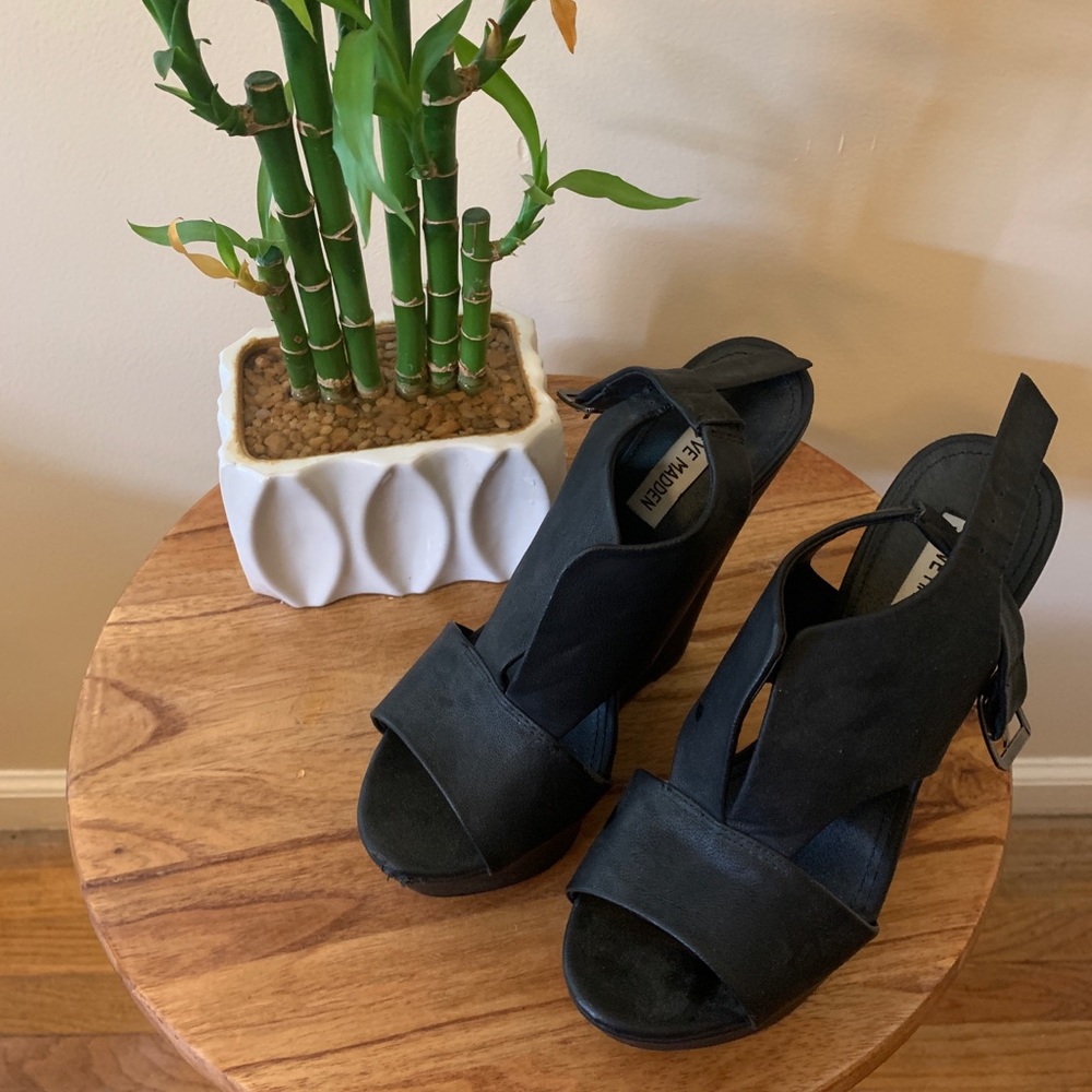 Steve Madden wedges